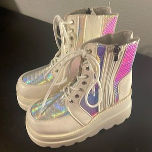 PLATFORM SHOES SIZE 7